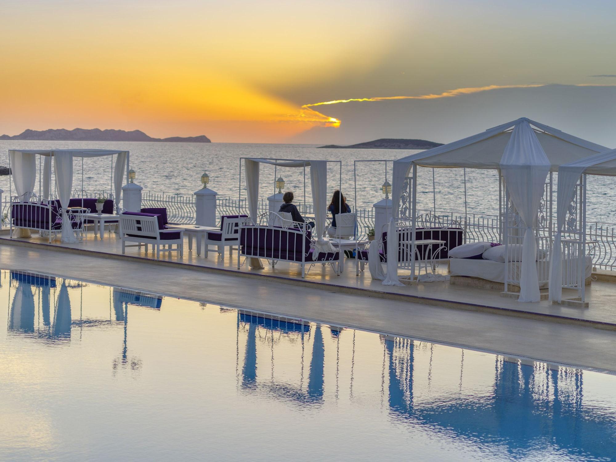 Lukka Exclusive Hotel - Adult Only +12 Kas Bagian luar foto