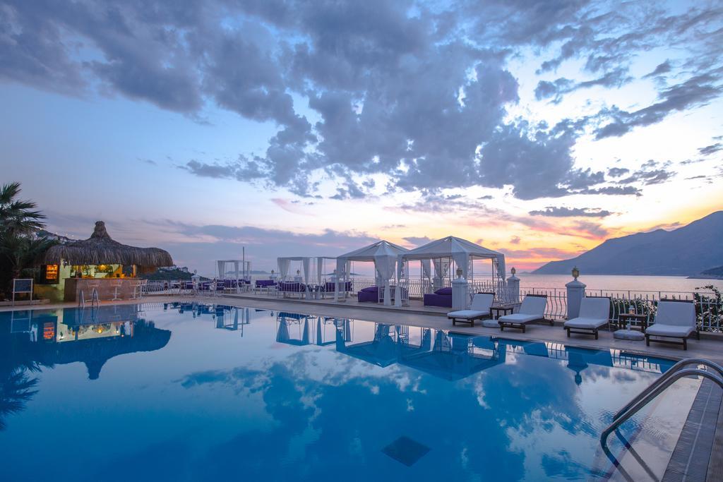 Lukka Exclusive Hotel - Adult Only +12 Kas Bagian luar foto
